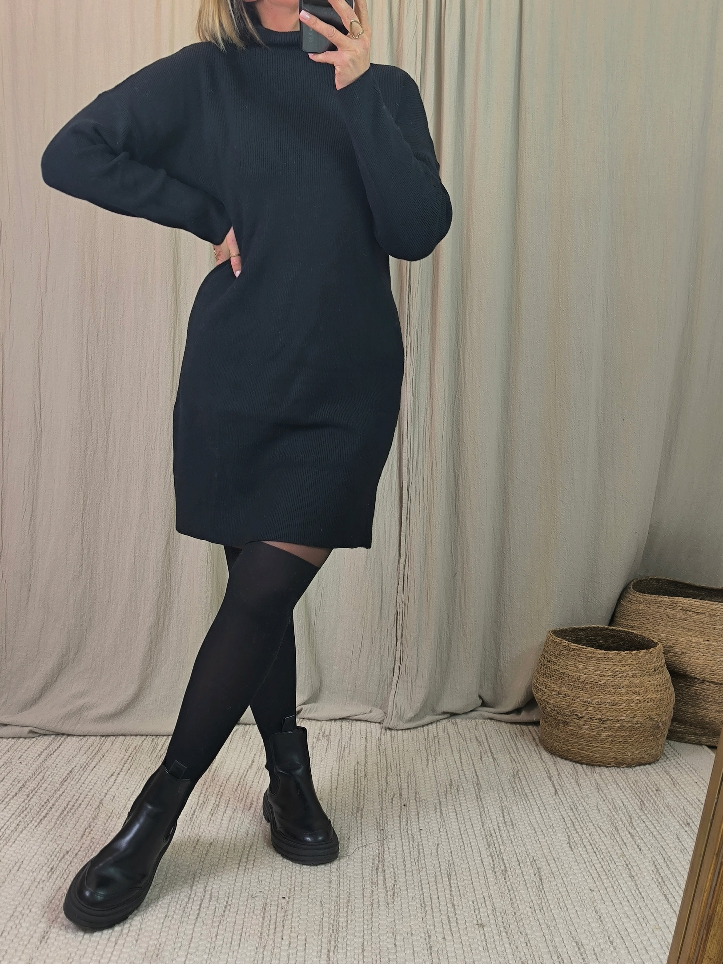 Robe pull | Addict showroom